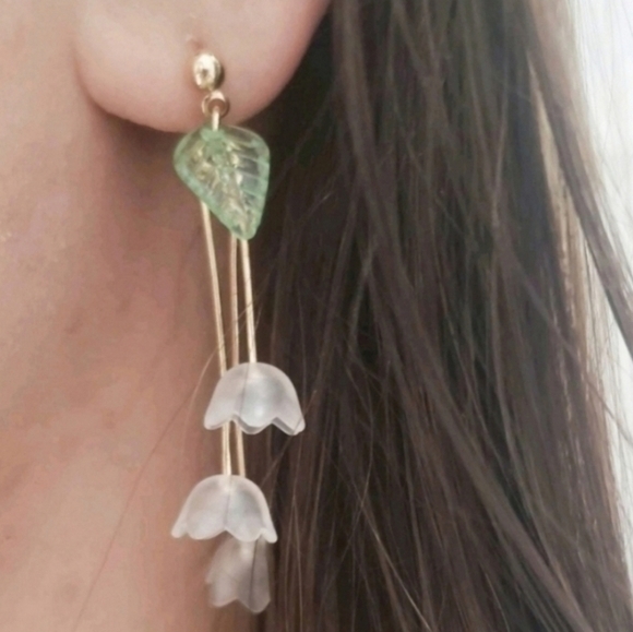 ANTHROPOLOGIE FLORAL BELLS DROP EARRINGS - Picture 2 of 5